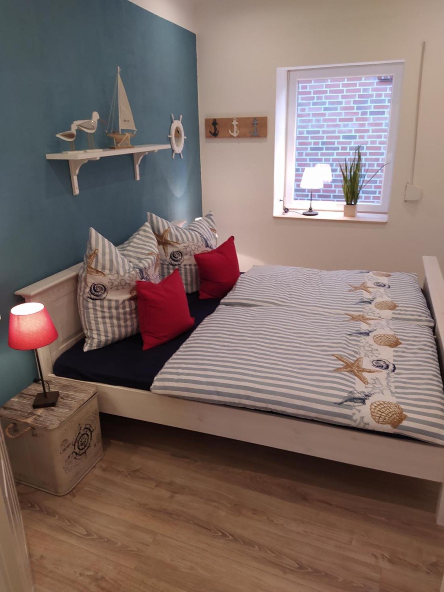 Ferienwohnung Im Erdgeschoss In Der Altstadt Von Хайлигенхафен Екстериор снимка
